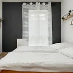 Nowoczesne Sun Seasons 24 W Szklarskiej Porebie Z Parkingiem By Renters Szklarska Poreba