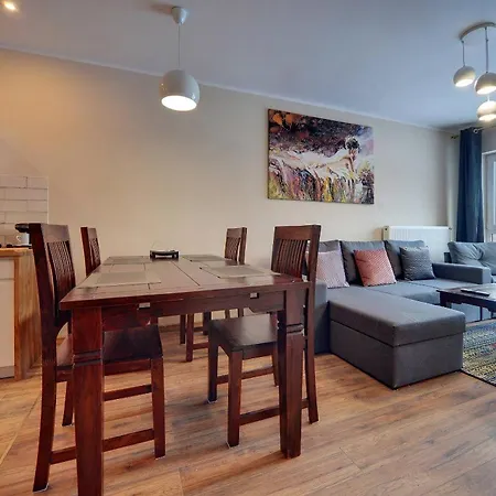 Nowoczesne Sun Seasons 24 W Szklarskiej Porebie Z Parkingiem By Renters Apartmán