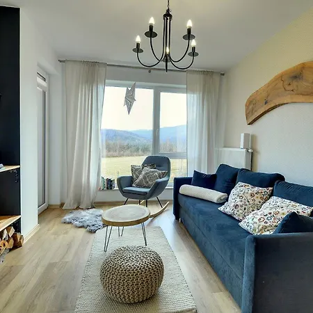 Nowoczesne Sun Seasons 24 W Szklarskiej Porebie Z Parkingiem By Renters Sklářská Poruba