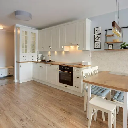 Nowoczesne Sun Seasons 24 W Szklarskiej Porebie Z Parkingiem By Renters Apartmán Sklářská Poruba