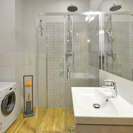 Nowoczesne Sun Seasons 24 W Szklarskiej Porebie Z Parkingiem By Renters * Sklářská Poruba