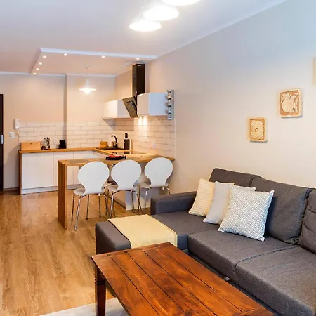 Daire Nowoczesne Sun Seasons 24 W Szklarskiej Porebie Z Parkingiem By Renters