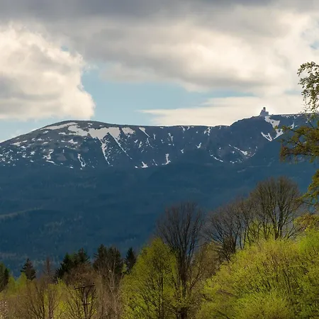 Nowoczesne Sun Seasons 24 W Szklarskiej Porebie Z Parkingiem By Renters * Sklářská Poruba